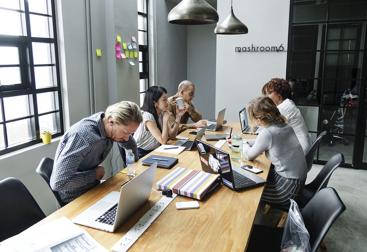 哈密人才招聘信息網，連接人才與企業的橋梁平臺